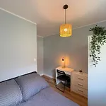 Stitch Room 10 Min To Old Town Gdansk,Pkp & Shopping Mall